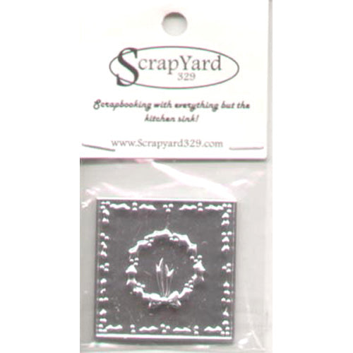 Silver Christmas Wreath Embossed Tins (4 Pack) / Scrap Yard 329 image 0